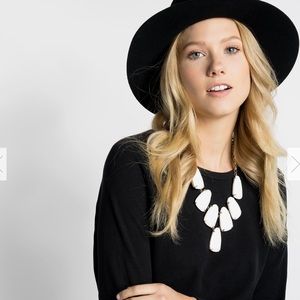 Kendra Scott Harlow Necklace in white